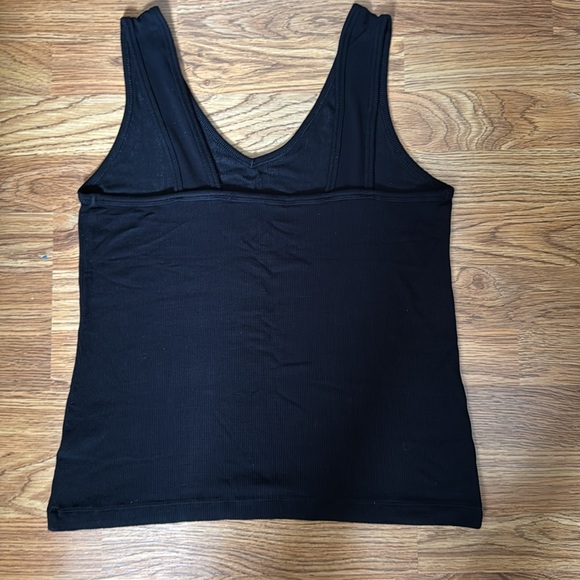 Cabi Busy Tank - Picture 7 of 7